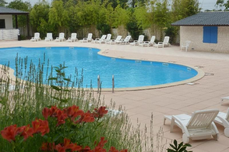 Mobilhome Saint-Cyr-en-Talmondais Экстерьер фото